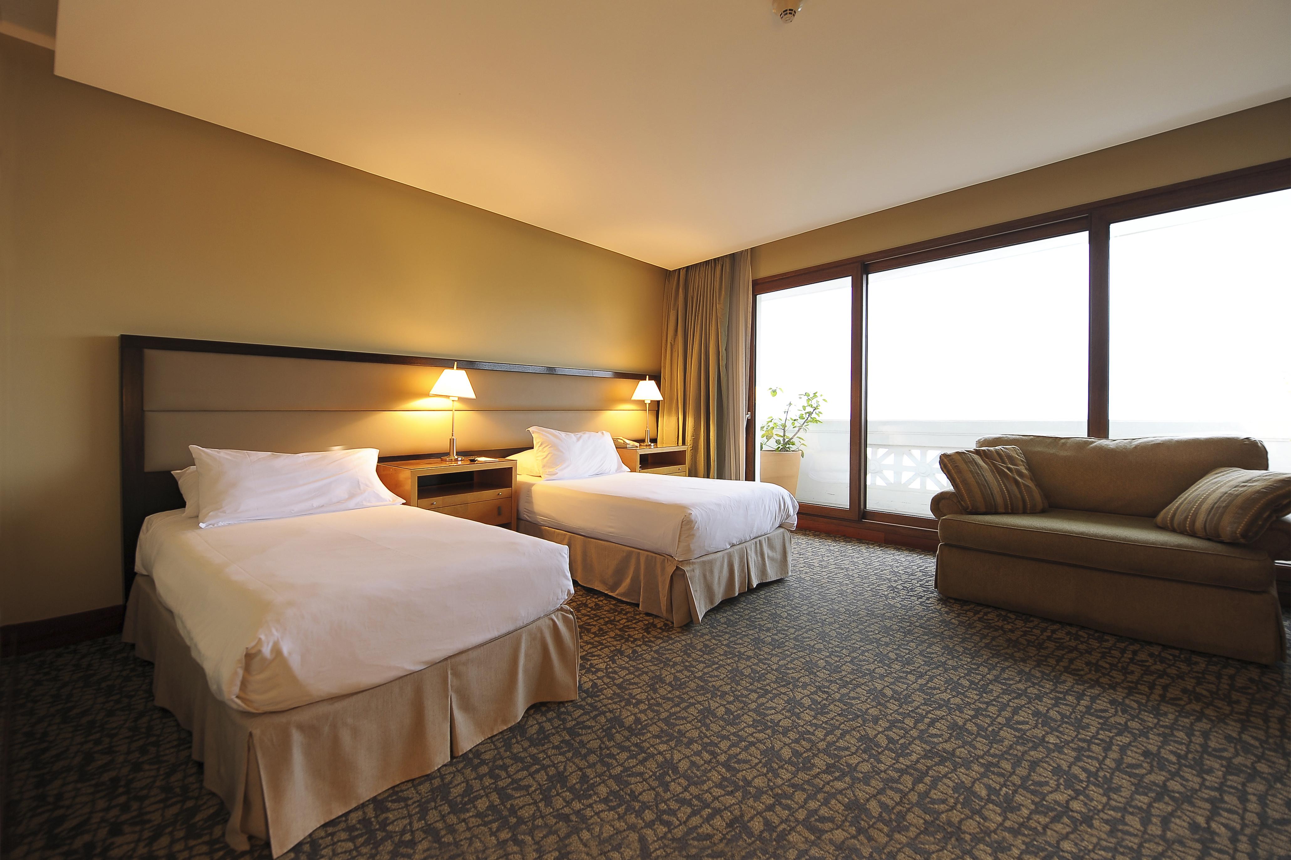 Enjoy Vina Del Mar Hotell Exteriör bild A room at the hotel