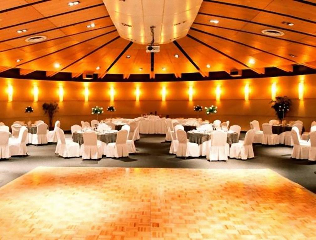Enjoy Vina Del Mar Hotell Exteriör bild The ballroom